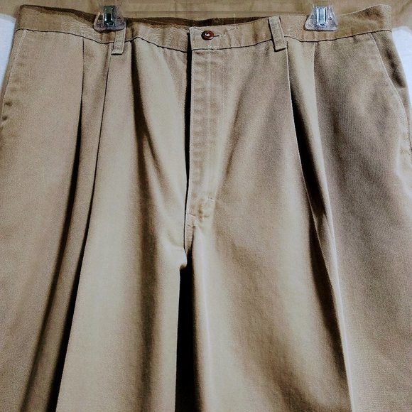 Wrangler Riata Pleated Khakis - Picture 2 of 6
